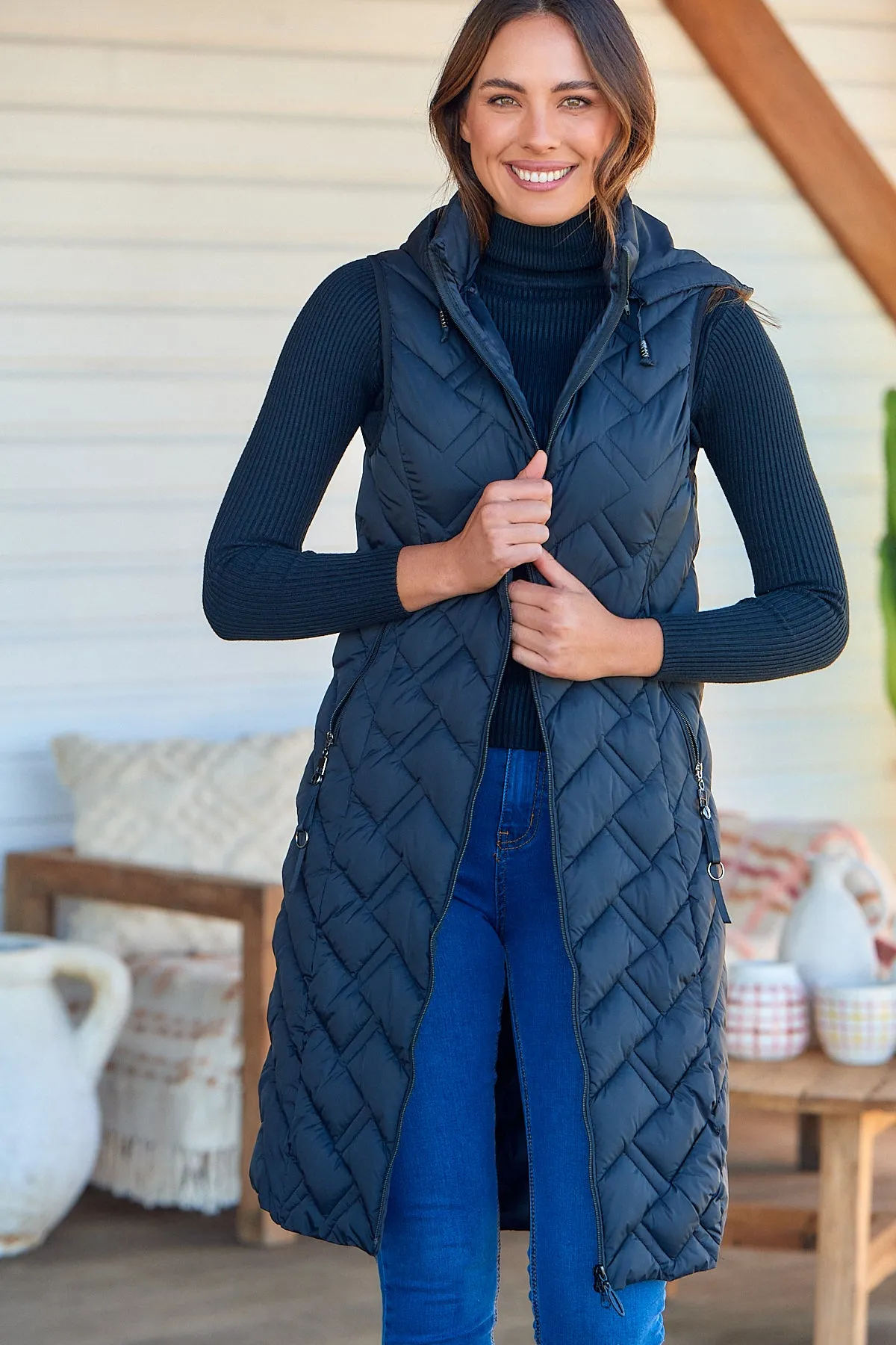 Aspen Sleeveless Black Long Puffer Vest