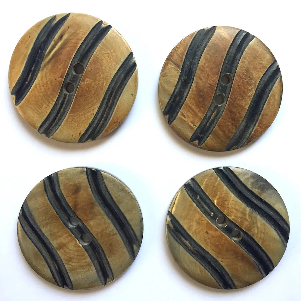 Brown & Black Wavy Stripe 1-1/2" Horn Button #709