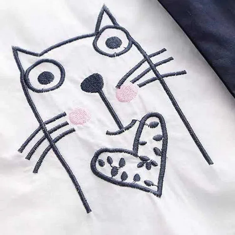 Cartoon Cat Paws Embroidery Zipper Hooded Cloak Coat