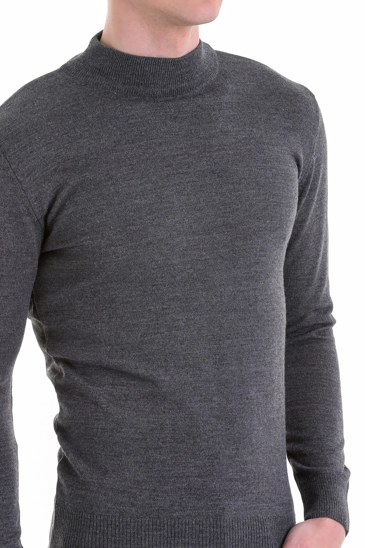 Comfort Fit Wool Blend Dark Gray Mock Neck Sweater