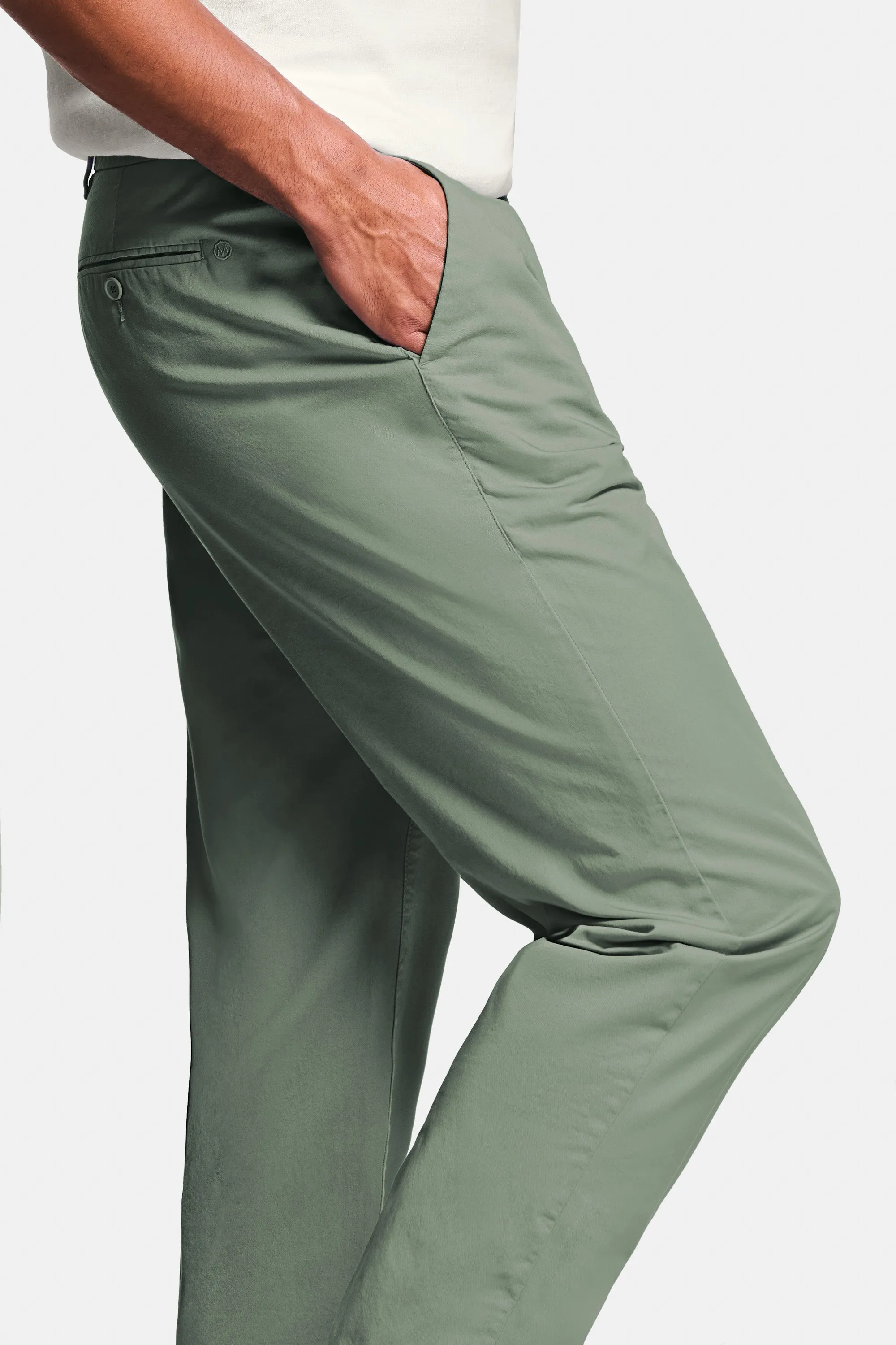 Defenders * The Classic Chinos