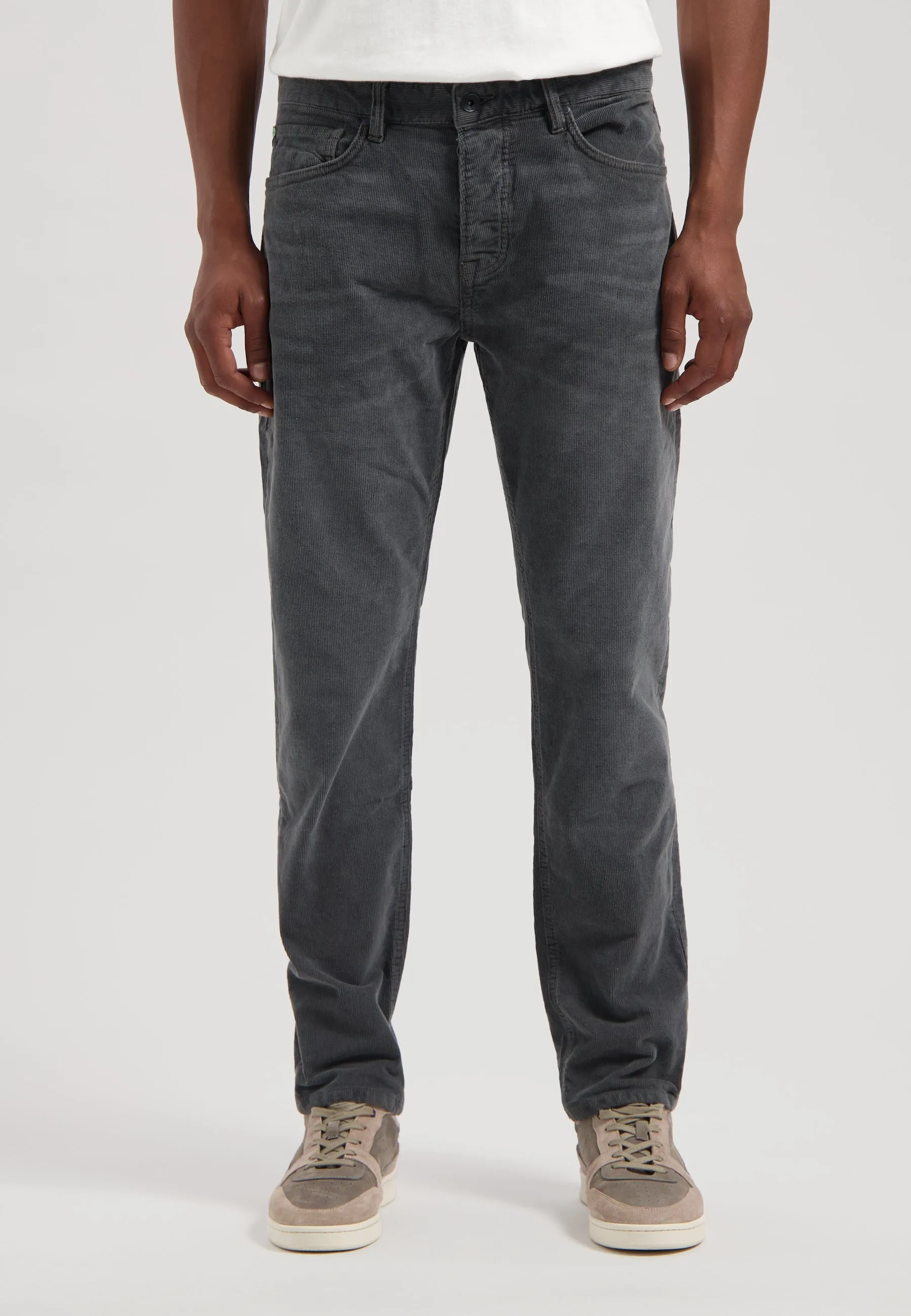 Gent D Loose Tapered Fit Faded Ribcord