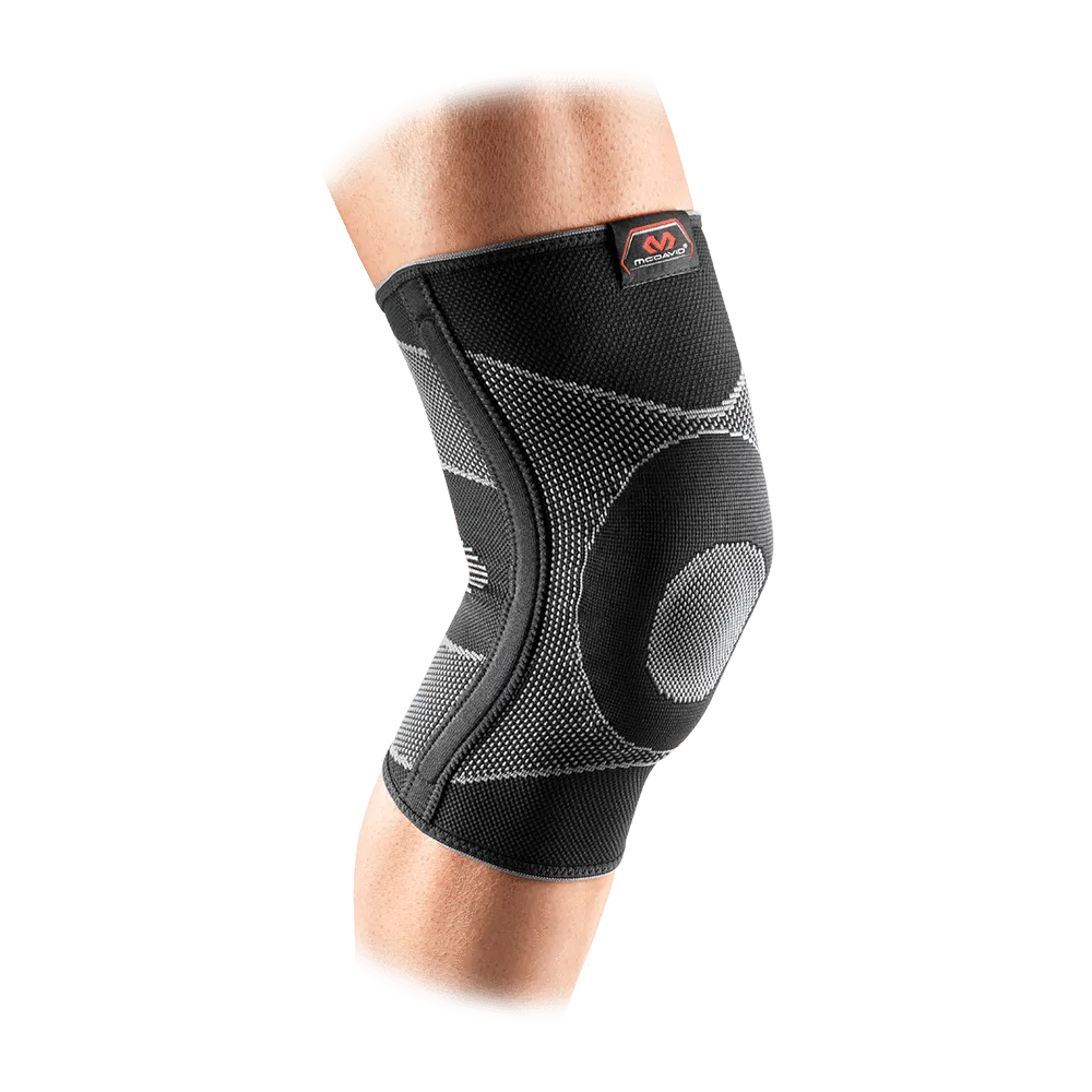 McDavid Knee Sleeve/4-Way Elastic w/Gel Buttress And Stays - MD5116