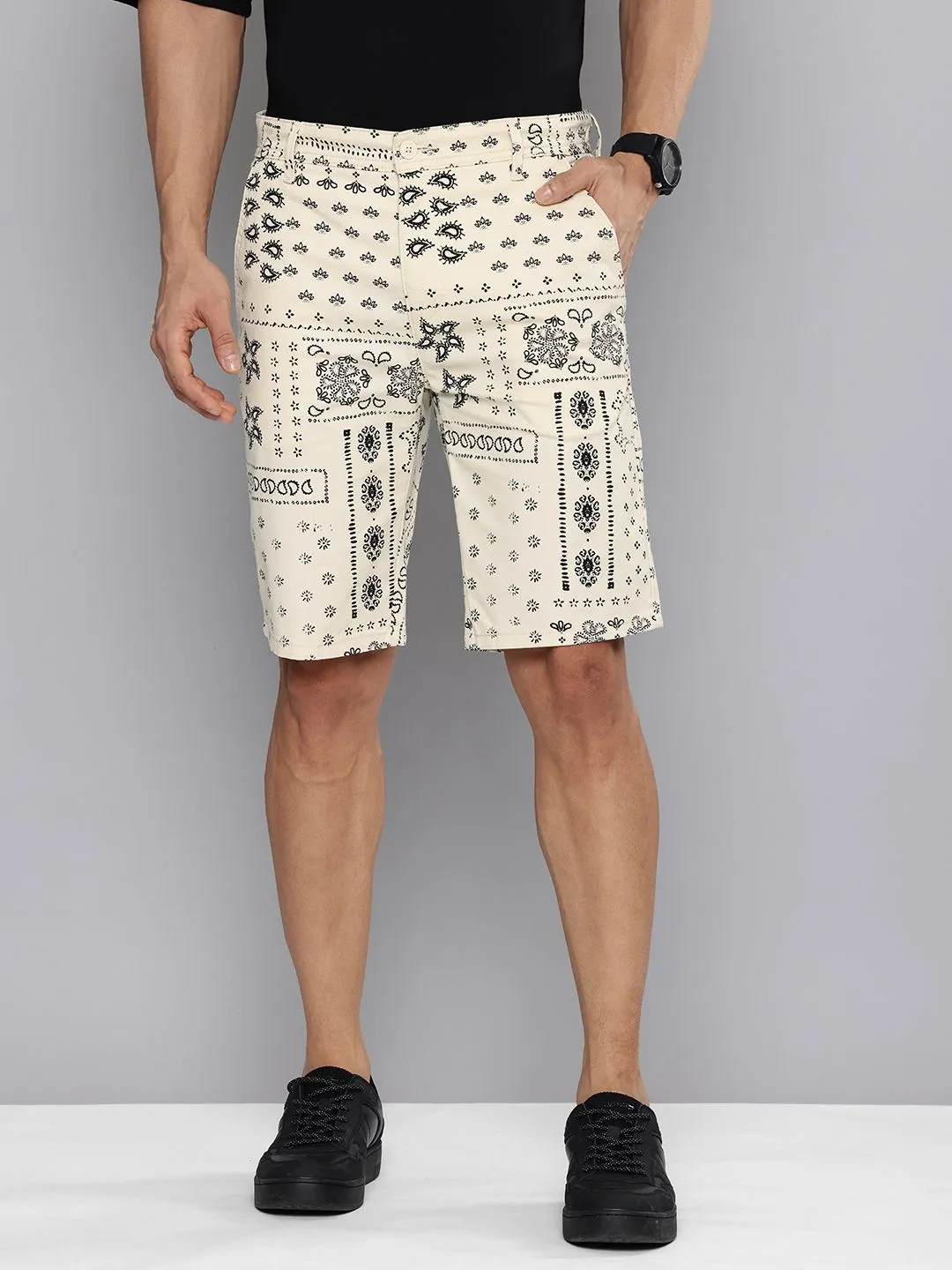 Men's White Tapered Chinos Shorts