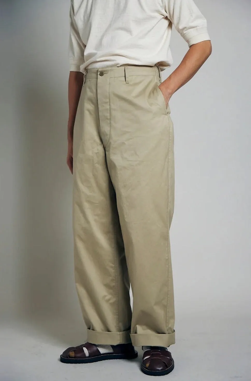 New Basic Chino Pant in Light Beige