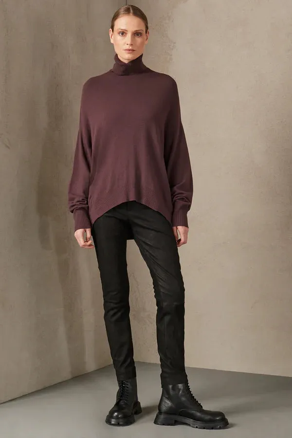 Oversize Turtle Neck Sweater - Burgundy