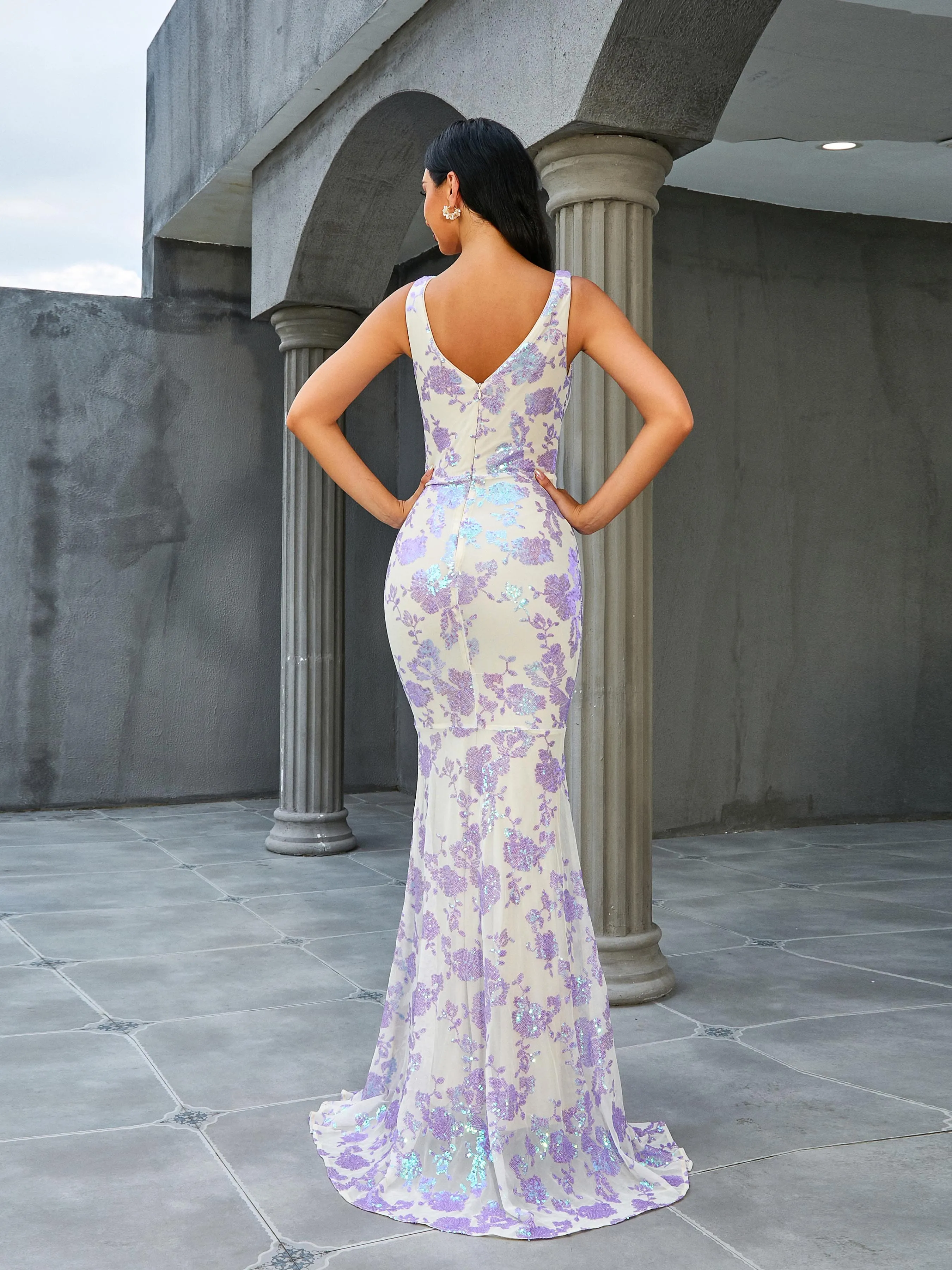 V-Neck Backless Mermaid Sleeveless Sequin Evening Dress RJ10270