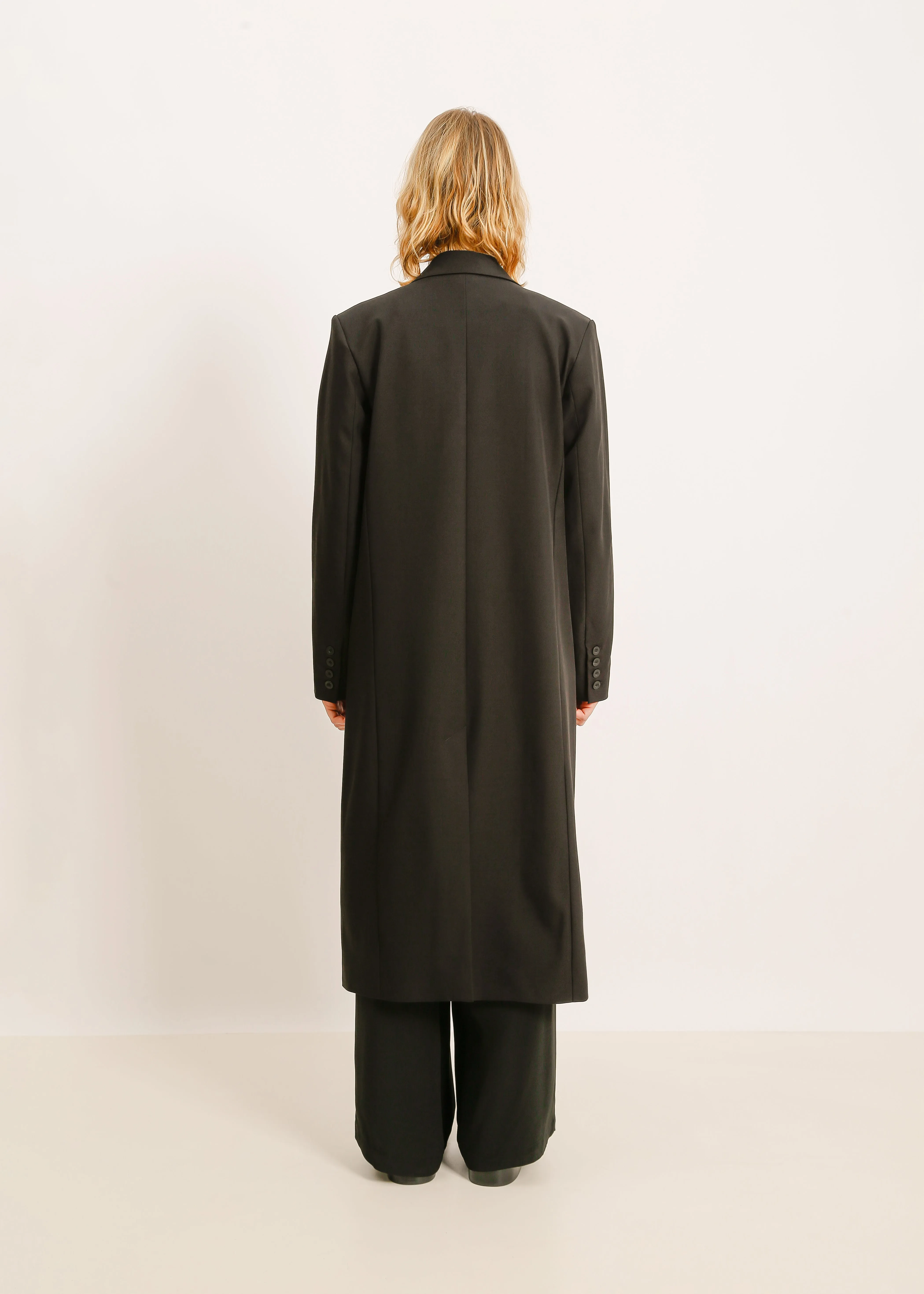 W24 | RIVER COAT / BLACK