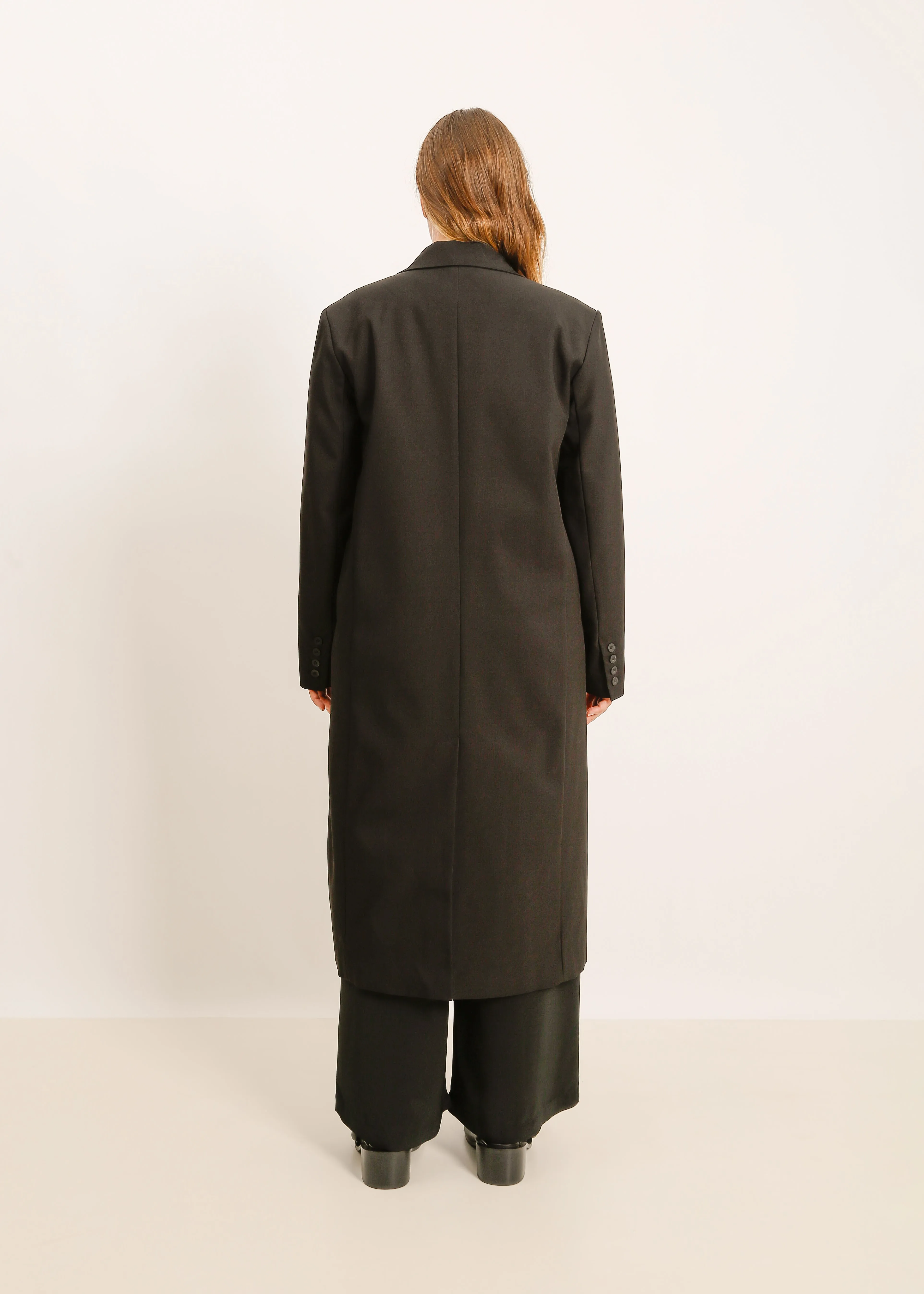 W24 | RIVER COAT / BLACK